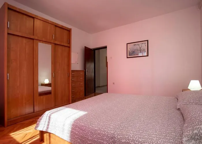 Herak - Smoljan Apartamento